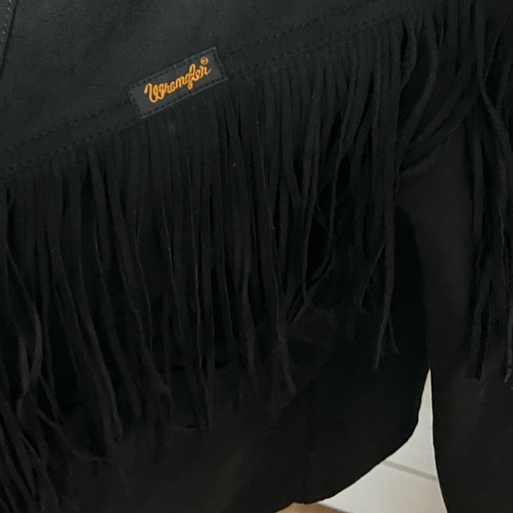 [NEW/UNWORN] Wrangler Retro Women's Suede Fringe Crop Jacket - Black - Picture 8 of 9